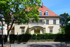 Imposante Villa im Grunewald auf uneinsehbaren Grundstück. VERKAUFT!