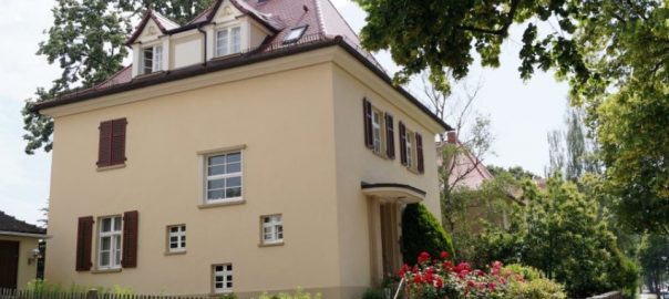 Luxuriöse Villa aug großem Grundstück in Berlin-Dahlem verkauft von Gross & Klein Immobilien