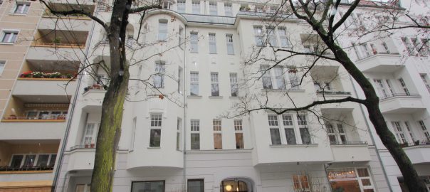 Charmante 2-Zi Altbauwohnung im 2.OG im Güntzelkiez von Berlin-Wilmersdorf verkauft durch Gross & Klein Immobilien
