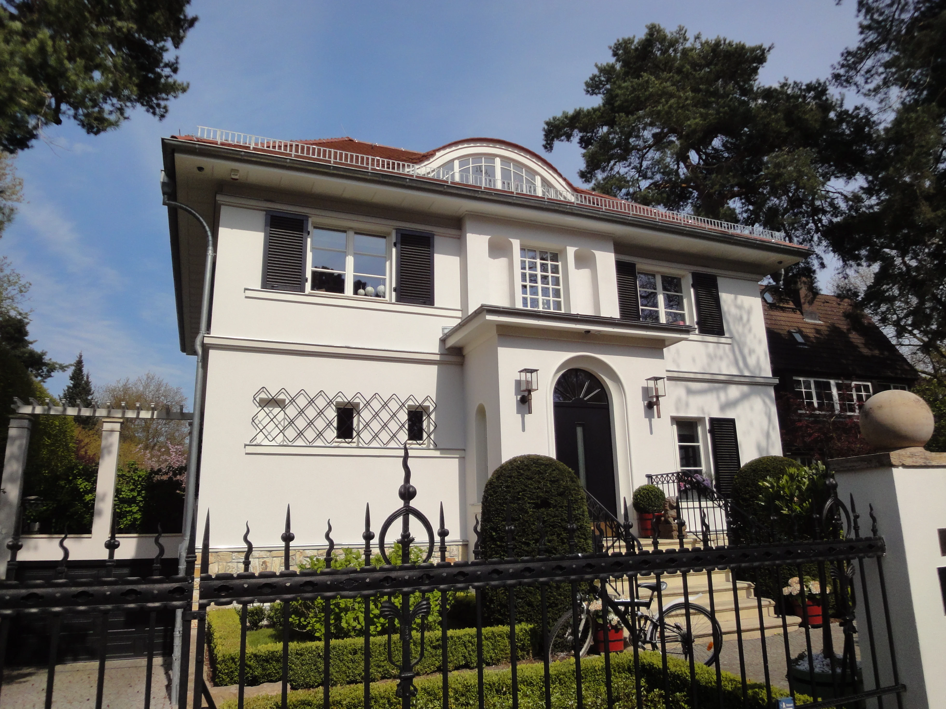 Villen und Einfamilienhäuser in Berlin Dahlem – exklusive Wohnlage