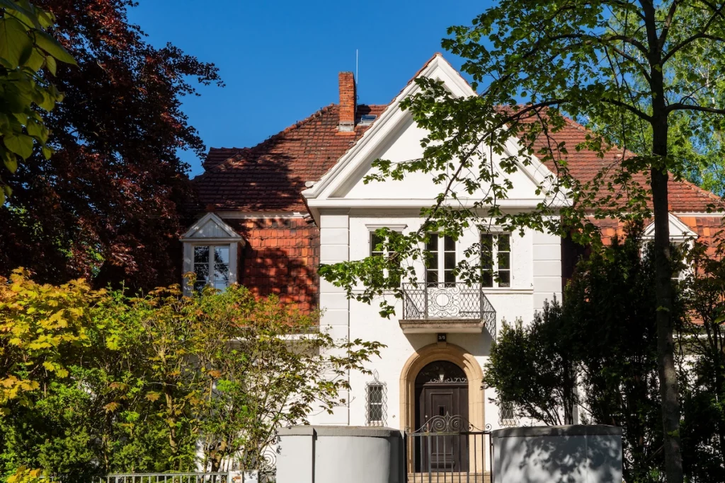 Gross & Klein Immobilien – Haus oder Villa verkaufen in Berlin-Zehlendorf