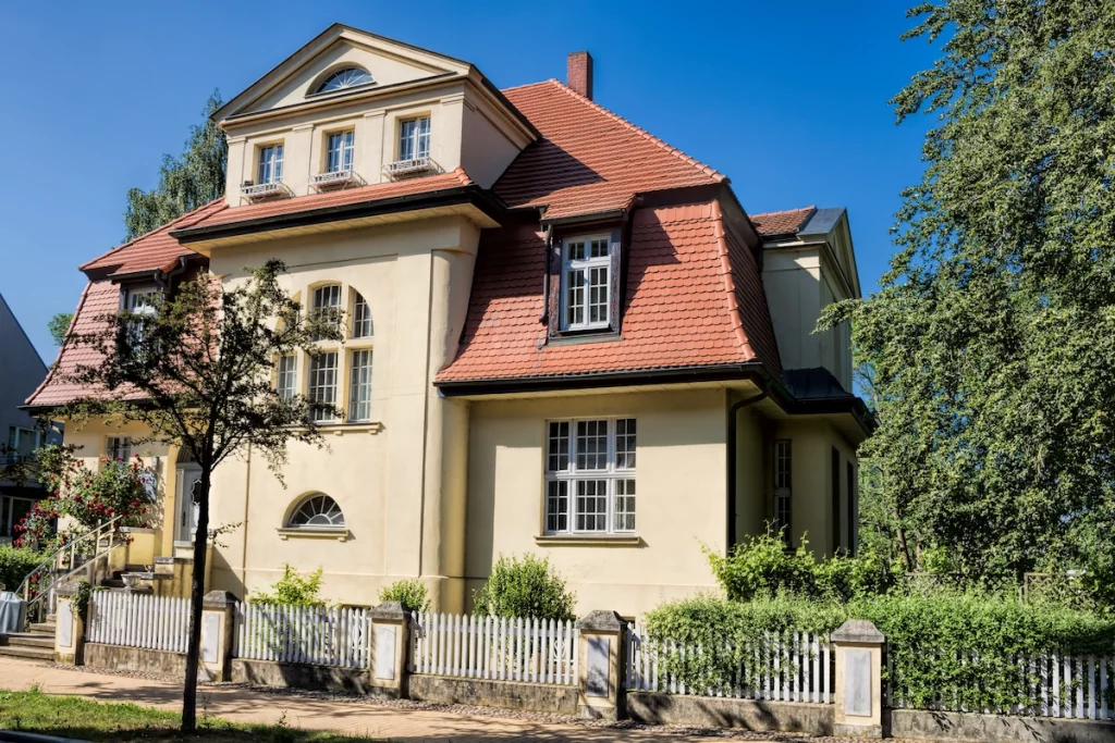 Immobilienmakler Berlin Lankwitz Haus verkaufen Stadtvilla Gross & Klein Immobilien