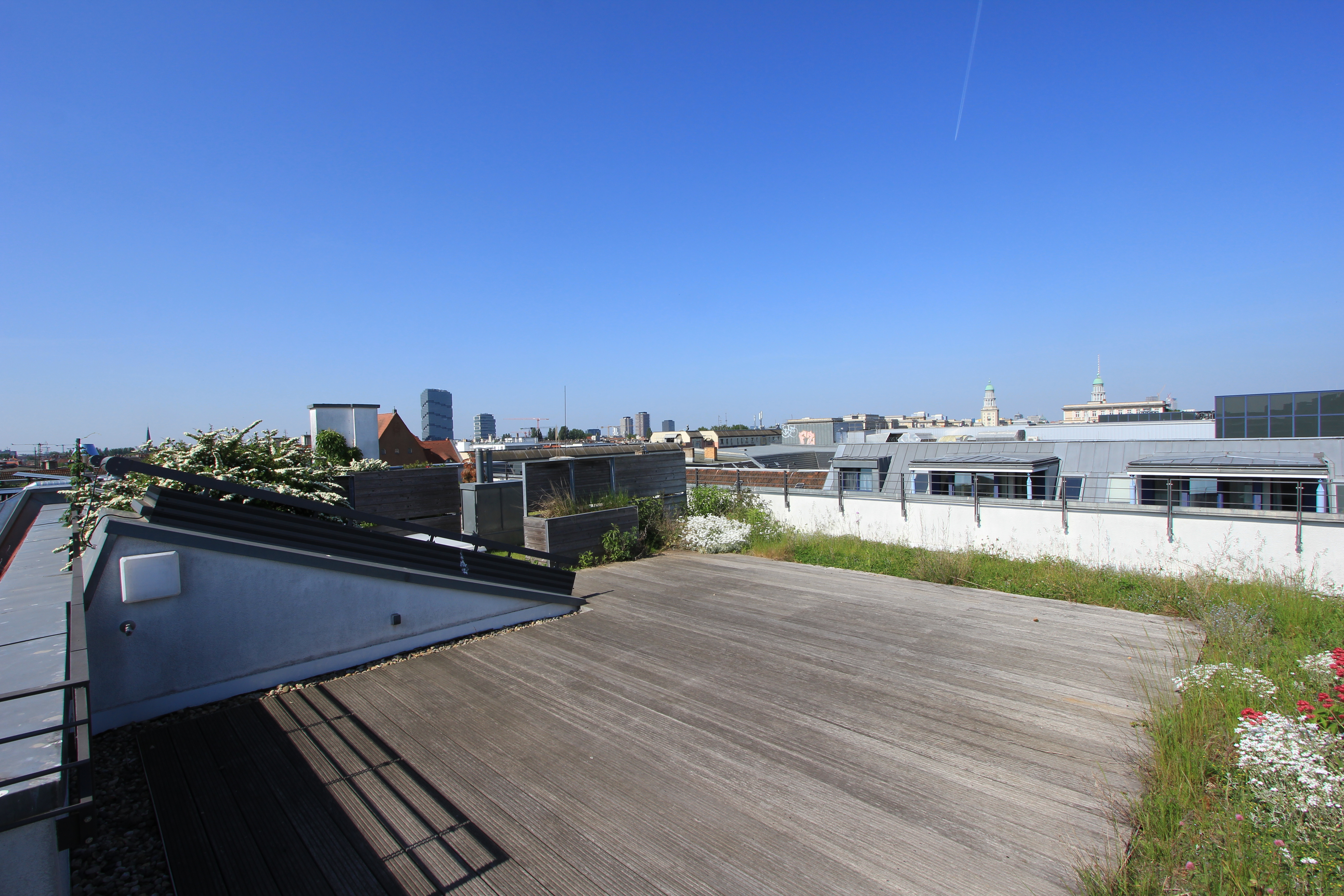EXKLUSIVES PENTHOUSE MIT PRIVATER AUFDACHTERRASSE IN FRIEDRICHSHAIN – Bild 4