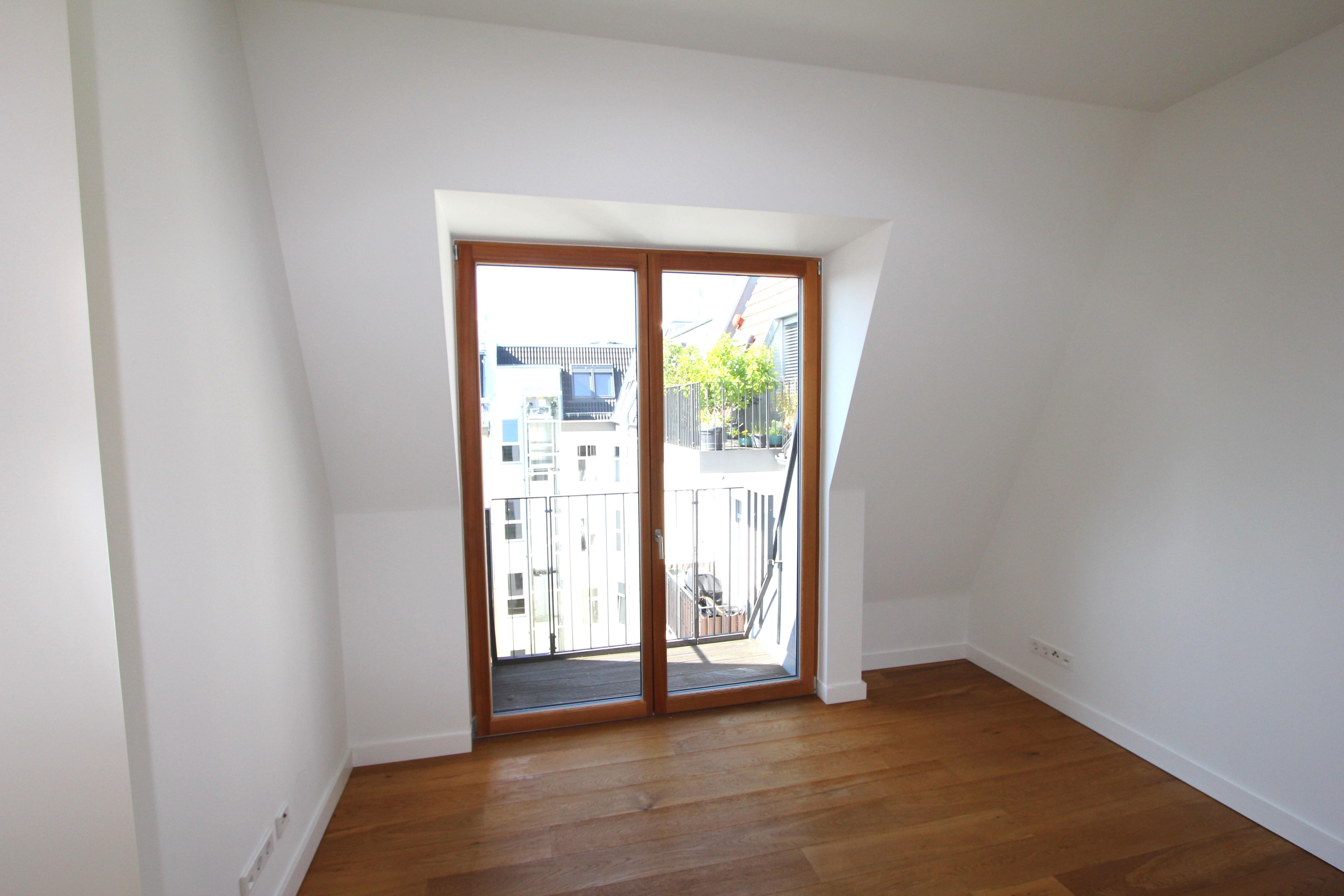 EXKLUSIVES PENTHOUSE MIT PRIVATER AUFDACHTERRASSE IN FRIEDRICHSHAIN – Bild 11