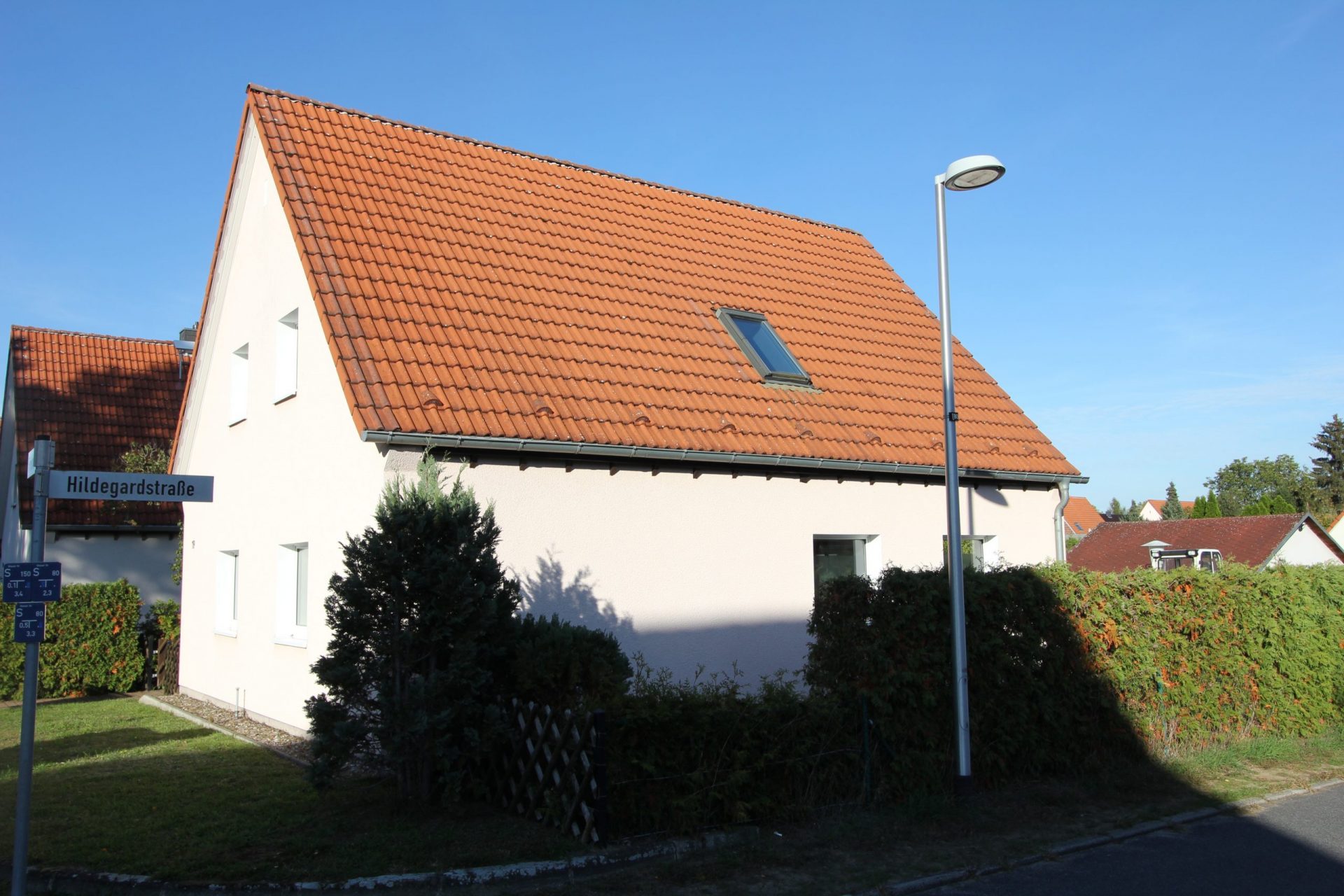 ATTRAKTIVES EINFAMILIENHAUS IN WÜNSDORF BEI BERLIN – Bild 18